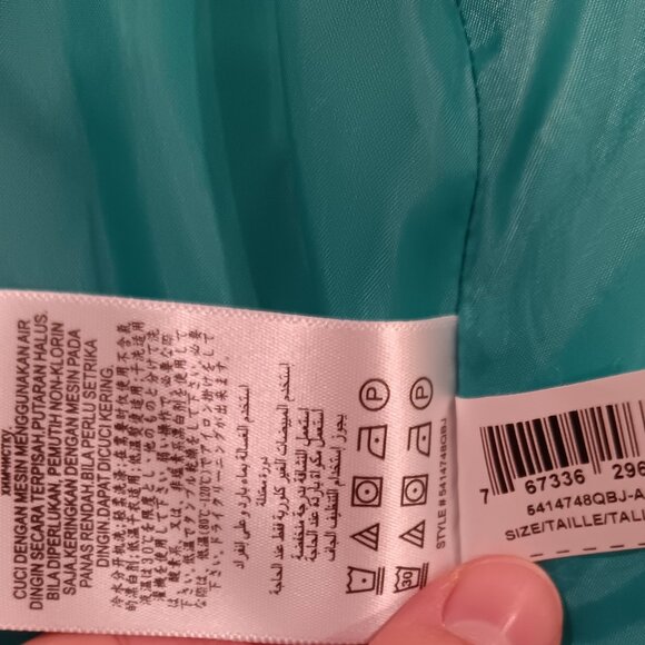 BGBG Generation premium performance teal puffer jacket / Size M - Picture 7 of 8